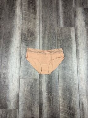 VS‎ Tan Hiphugger Underwear